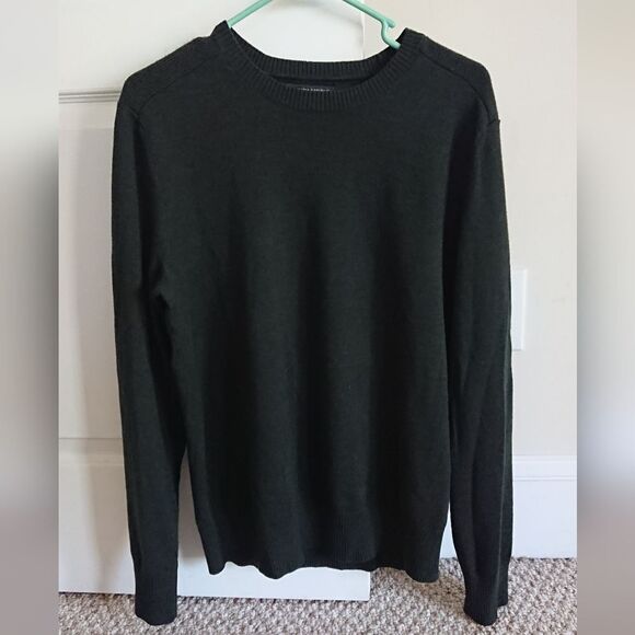 Banana Republic 100% Merino extra fine wool Crew-Neck Sweater size M - Picture 1 of 10